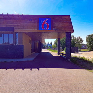 Hotel Motel 6 Brooks, Ab cazare Brooks