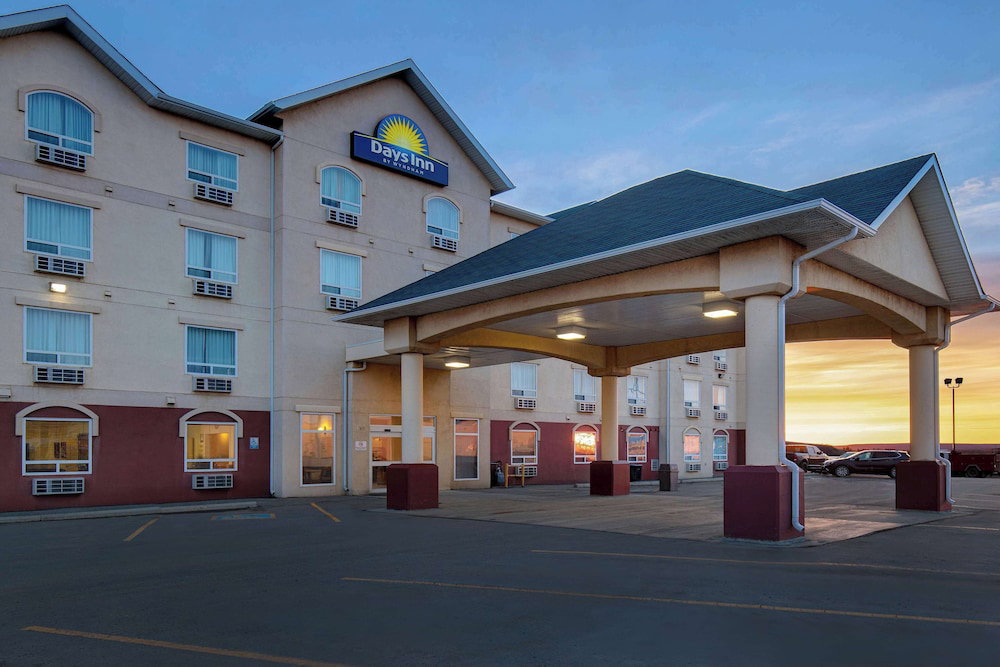 Hotel Days Inn By Wyndham Dawson Creek
