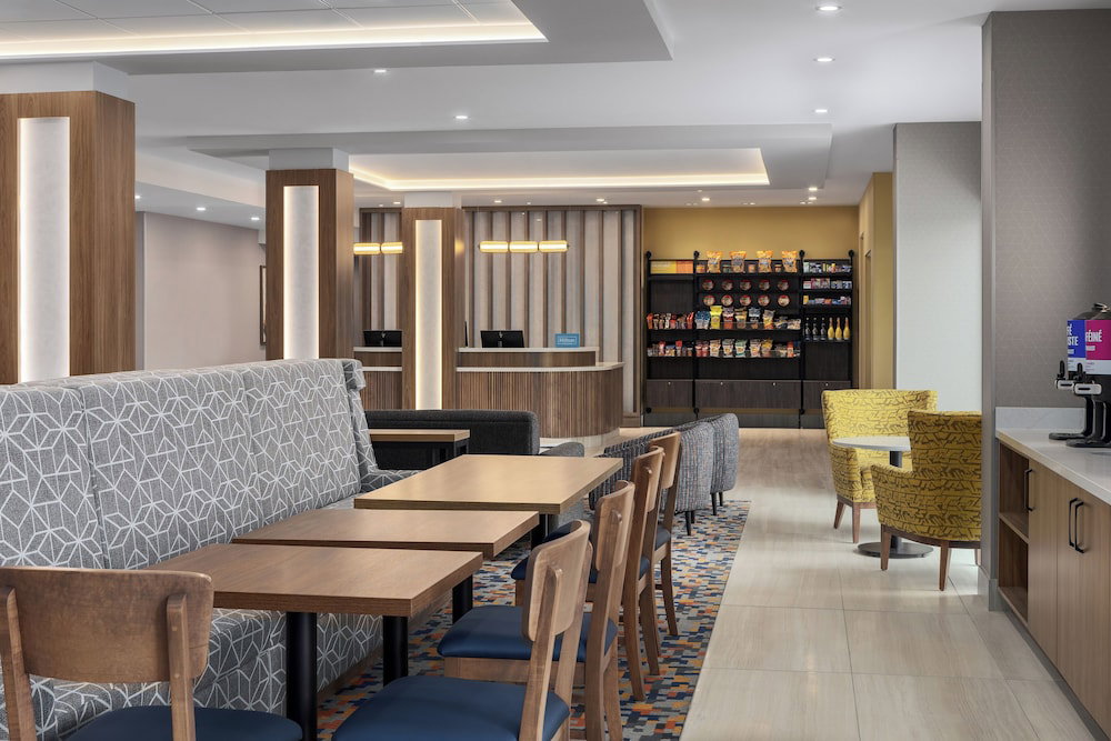 Hotel Hampton Inn By Hilton Montreal East Anjou