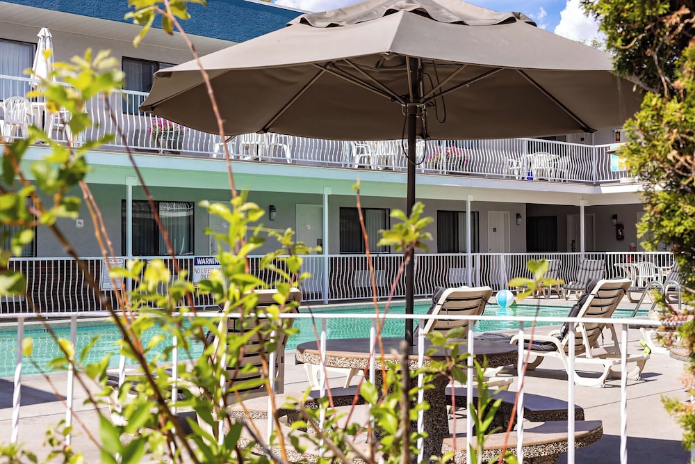 Hotel Siesta Suites
