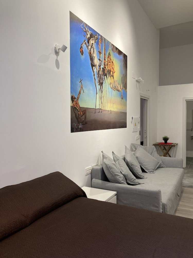 Hotel Golondrinas De Malaga