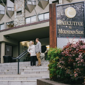 Hotel Mountain Side Hotel Whistler By Executive cazare Whistler