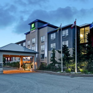 Hotel Holiday Inn Express Kamloops By Ihg cazare Kamloops