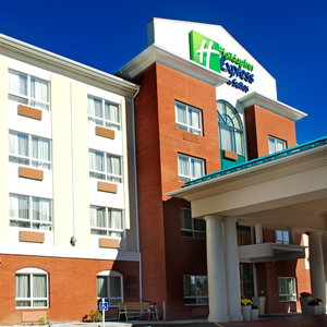 Hotel Holiday Inn Express Hotel & Suites Edson By Ihg cazare Edson