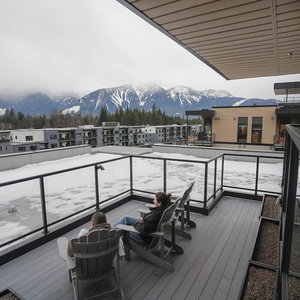 Hotel The Fox Den cazare Revelstoke