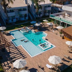 Hotel Makkai Resort Bombinhas cazare Porto Belo