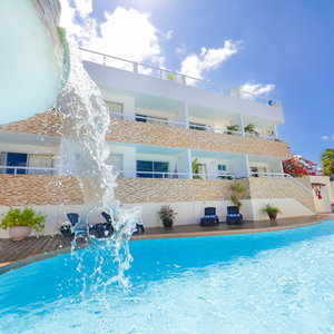 Hotel Pipa Centro Residence cazare Ares