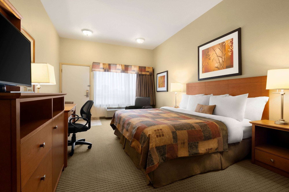 Hotel Ramada By Wyndham Drayton Valley