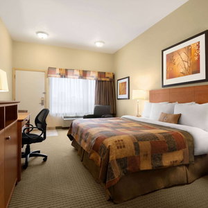 Hotel Ramada By Wyndham Drayton Valley cazare Drayton Valley