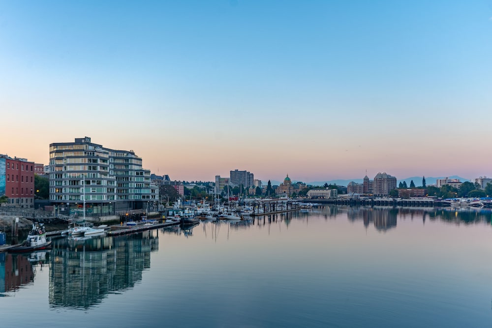 Hotel Victoria Regent Waterfront Hotel & Suites