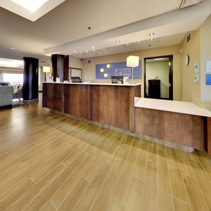 Hotel Holiday Inn Express & Suites Edmonton International Airport By Ihg cazare Beaumont