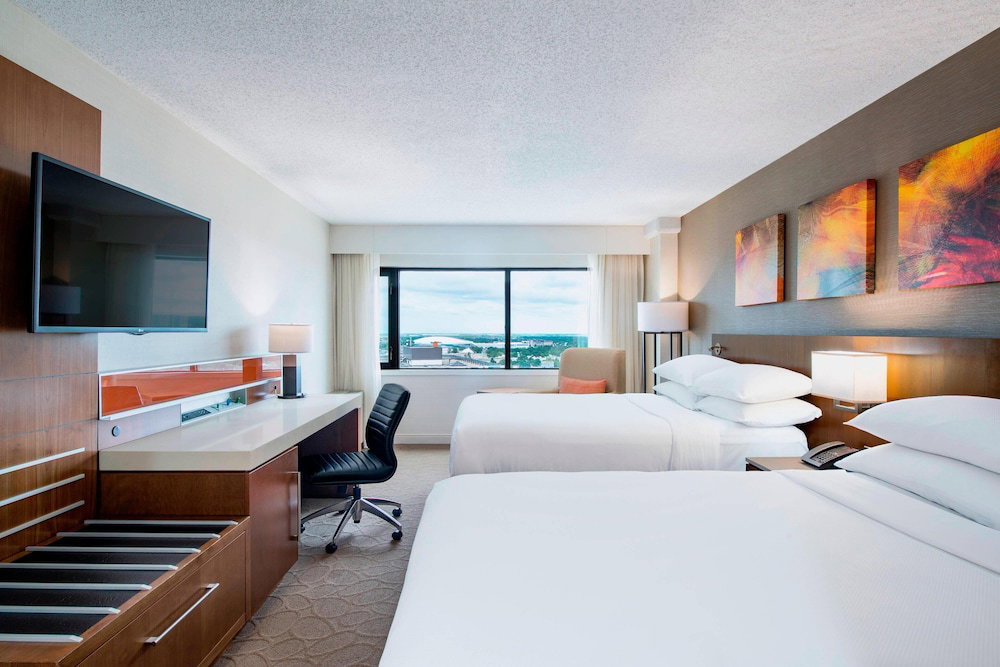 Hotel Delta Hotels By Marriott Regina