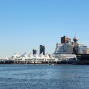 Hotel Pan Pacific Vancouver cazare West End