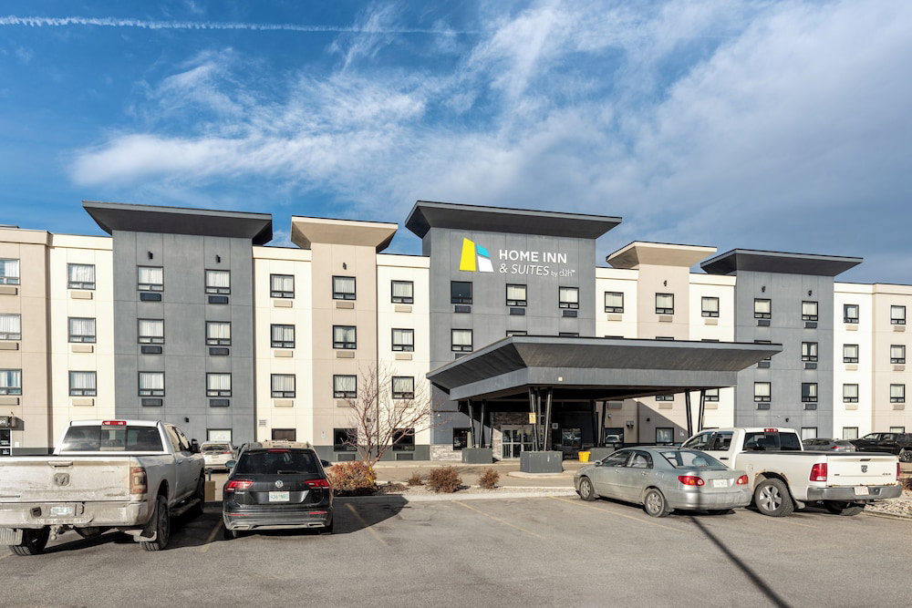 Hotel Home Inn And Suites Regina Airport