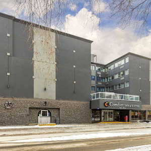 Hotel Comfort Inn & Suites Edmonton Downtown cazare Edmonton