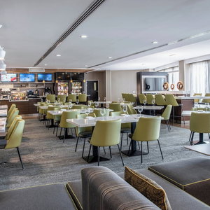 Hotel Courtyard By Marriott Edmonton West cazare Rideau Park
