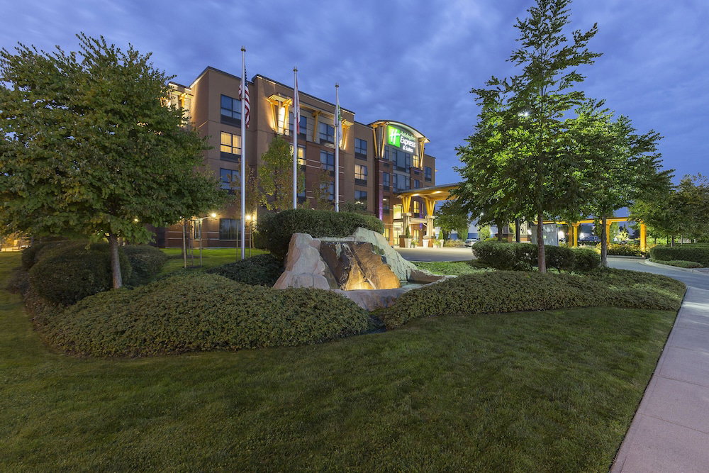 Hotel Holiday Inn Express Hotel & Suites Riverport Richmond By Ihg