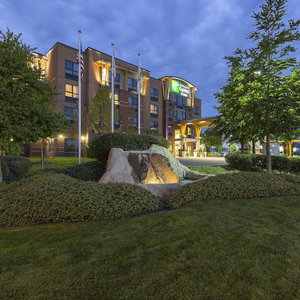 Hotel Holiday Inn Express Hotel & Suites Riverport Richmond By Ihg cazare Richmond