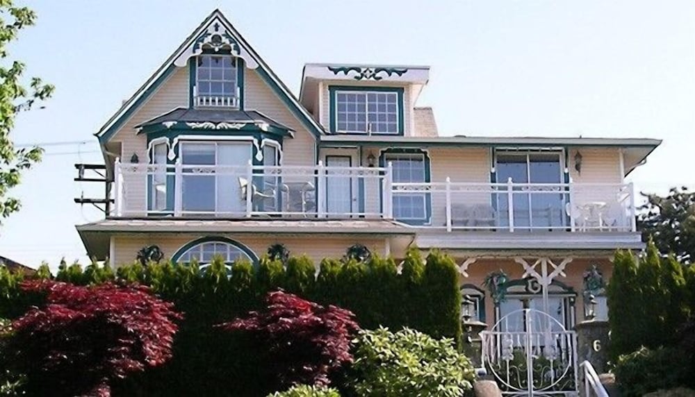 Hotel Ocean Breeze B&B