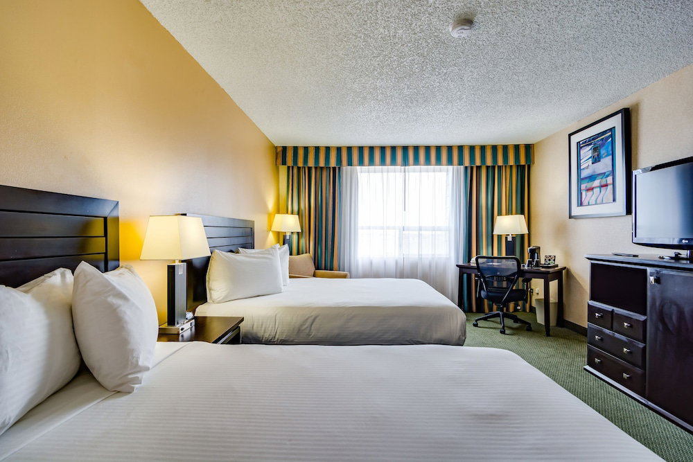 Hotel Sawridge Inn & Conference Centre Edmonton South