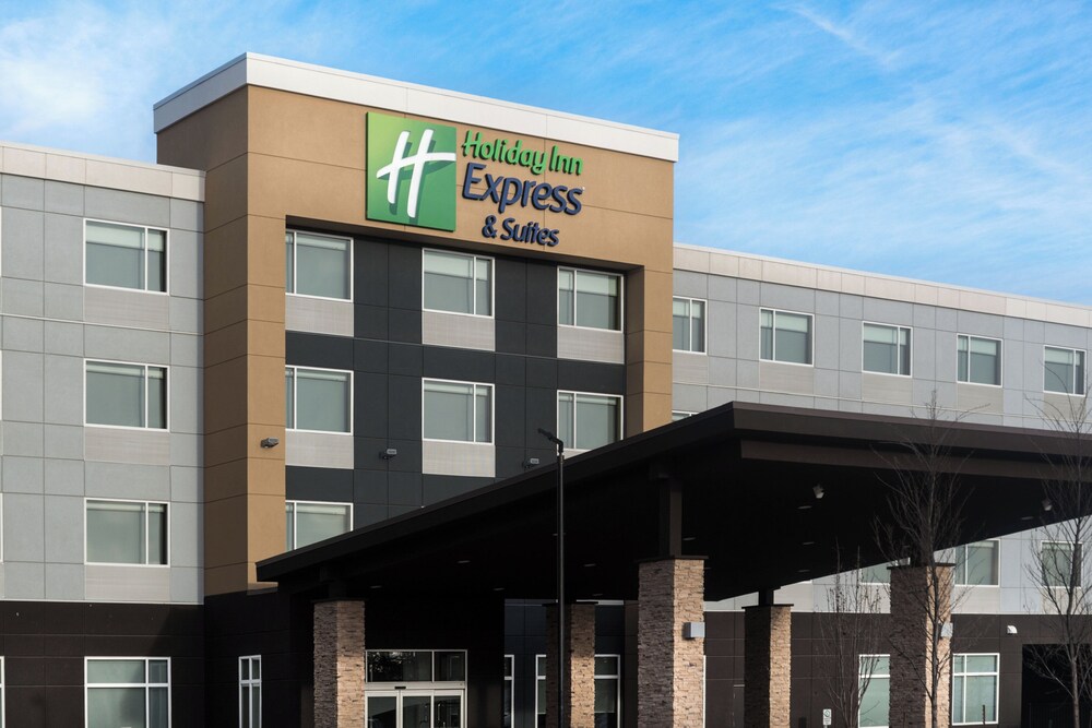 Hotel Holiday Inn Express & Suites West Edmonton - Mall Area By Ihg