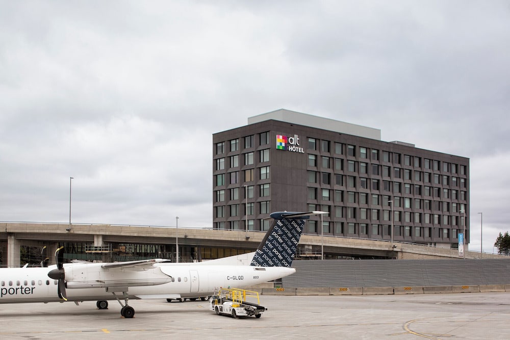 Hotel Alt Hotel Ottawa Airport