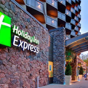 Hotel Holiday Inn Express Edmonton Downtown By Ihg cazare Edmonton