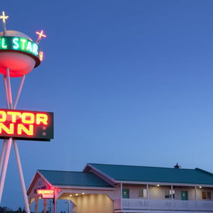 Hotel Tel Star Motel cazare Brooks
