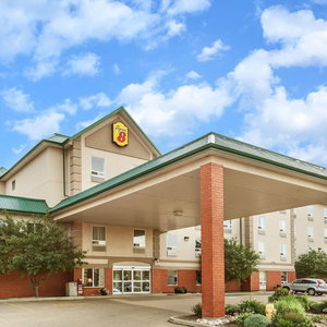 Hotel Super 8 By Wyndham Edmonton South cazare Rideau Park