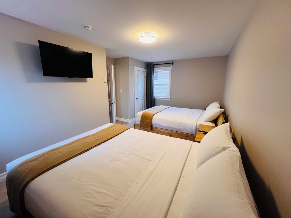 Hotel Summerside Motel & Cottages
