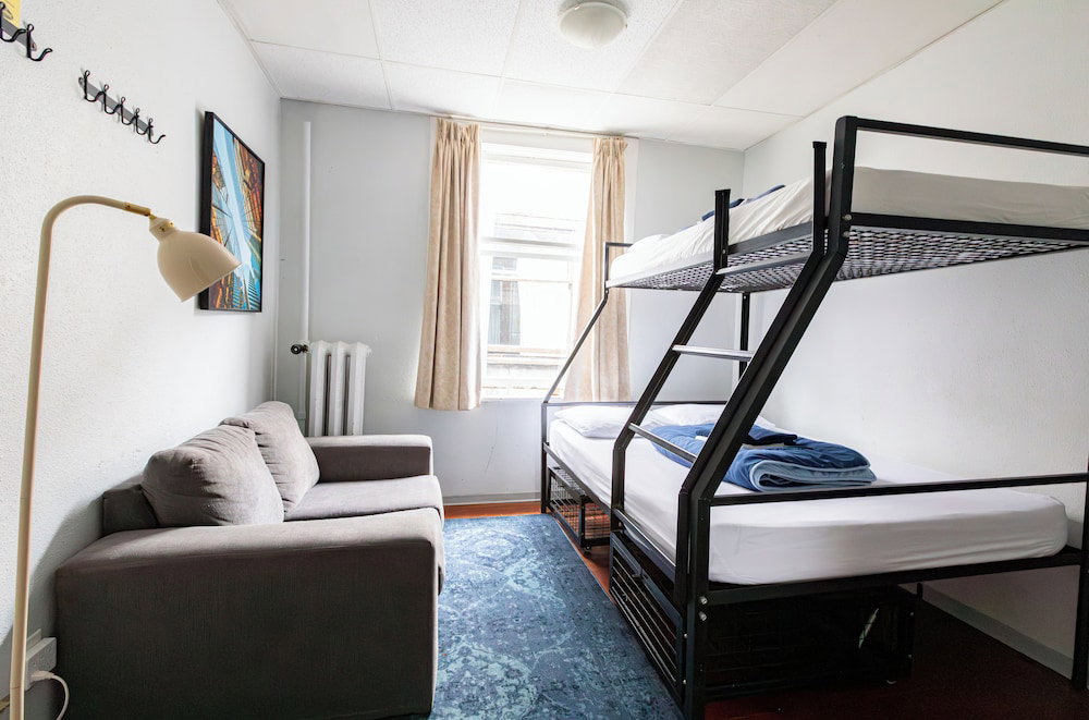 Hotel Cambie Hostel Gastown