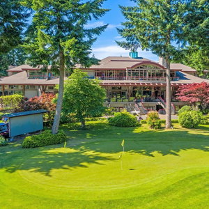 Hotel Crown Isle Resort And Golf Community cazare Courtenay