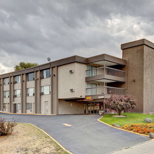 Hotel Knights Inn Kamloops cazare Kamloops