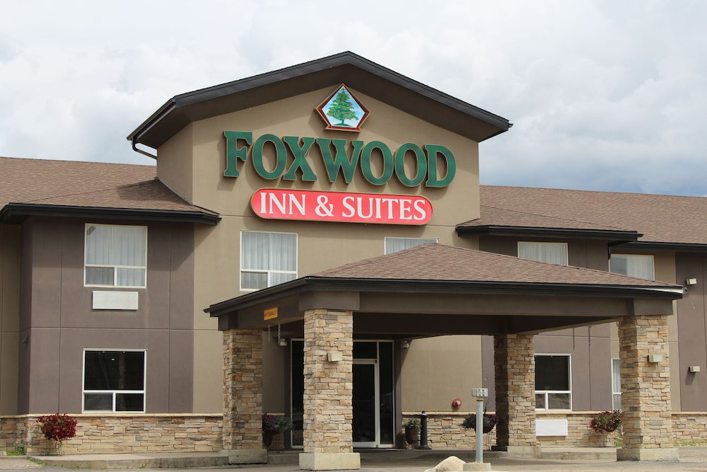 Hotel Foxwood Inn & Suites