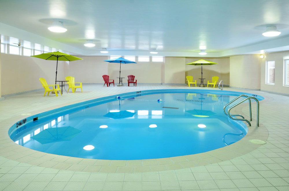 Hotel Greenwood Inn & Suites