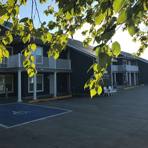 Hotel Royal Inn & Suites cazare Happy Valley-Goose Bay