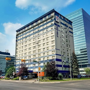 Hotel Coast Calgary Downtown Hotel & Suites By Apa cazare Calgary