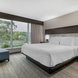 Hotel Best Western Plus Chocolate Lake Hotel cazare Halifax