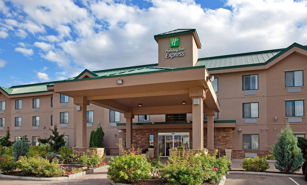 Hotel Holiday Inn Express & Suites - Vernon By Ihg