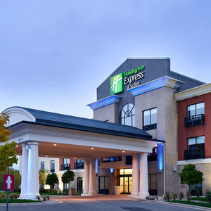 Hotel Holiday Inn Express Hotel & Suites Airport Dieppe By Ihg cazare Dieppe