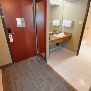 Hotel Canad Inns Destination Centre Fort Garry cazare St. Adolphe