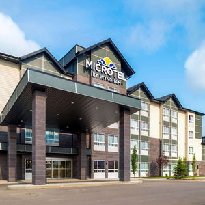 Hotel Microtel Inn & Suites By Wyndham Red Deer cazare Red Deer