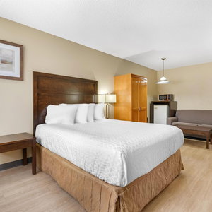 Hotel Surestay Plus Hotel By Best Western Salmon Arm cazare Salmon Arm