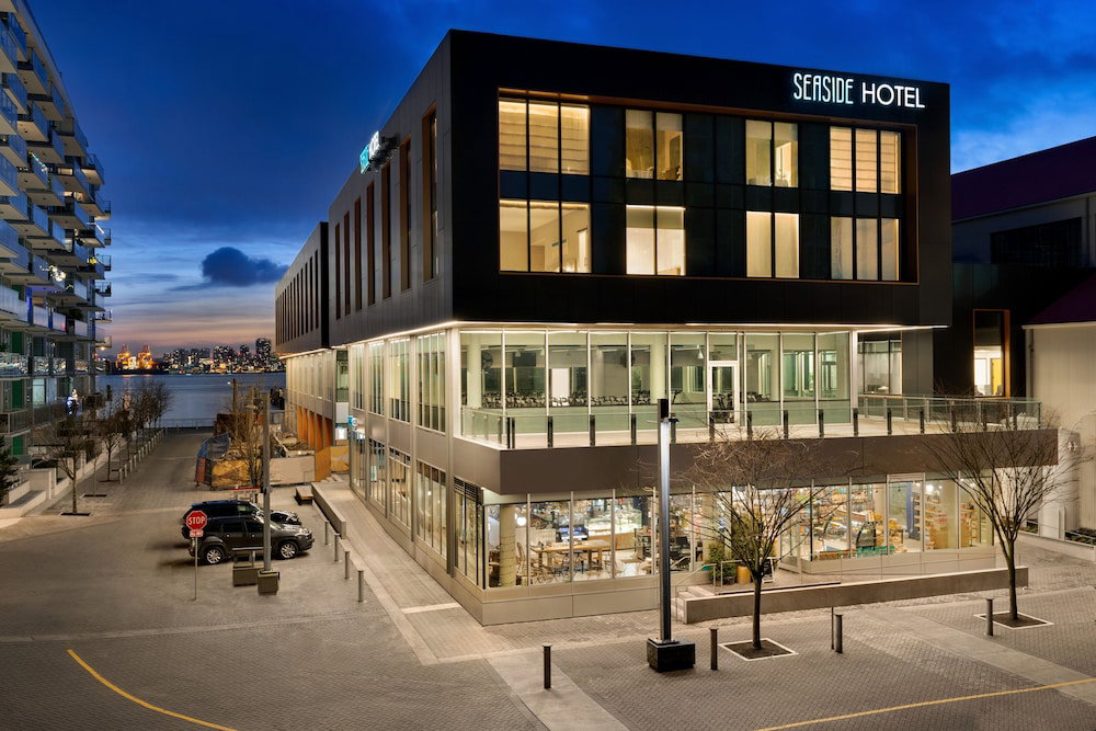 Hotel Seaside Hotel North Vancouver