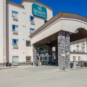 Hotel Quality Inn & Suites cazare Grande Prairie