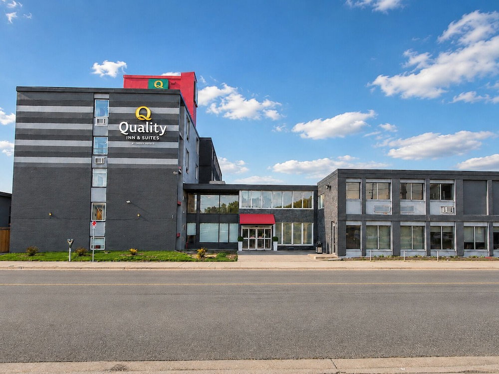 Hotel Quality Inn & Suites Thunder Bay Downtown