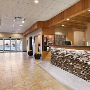 Hotel Border Inn And Suites Lloydminster cazare Lloydminster