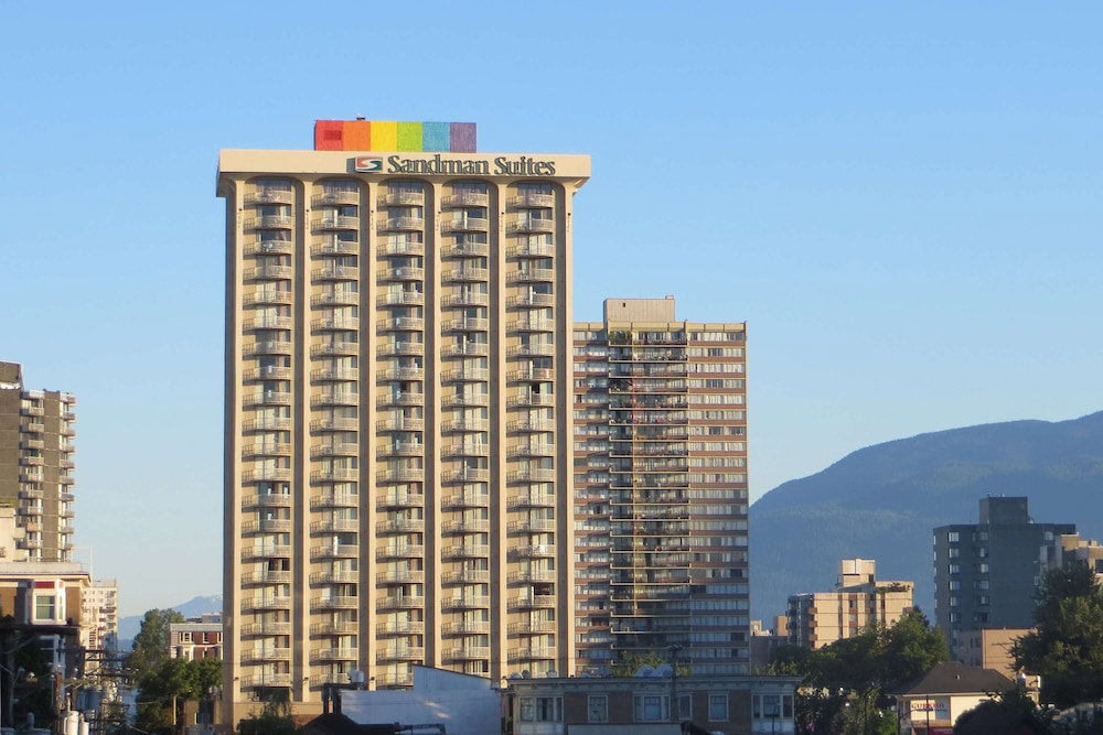 Hotel Sandman Suites Vancouver On Davie