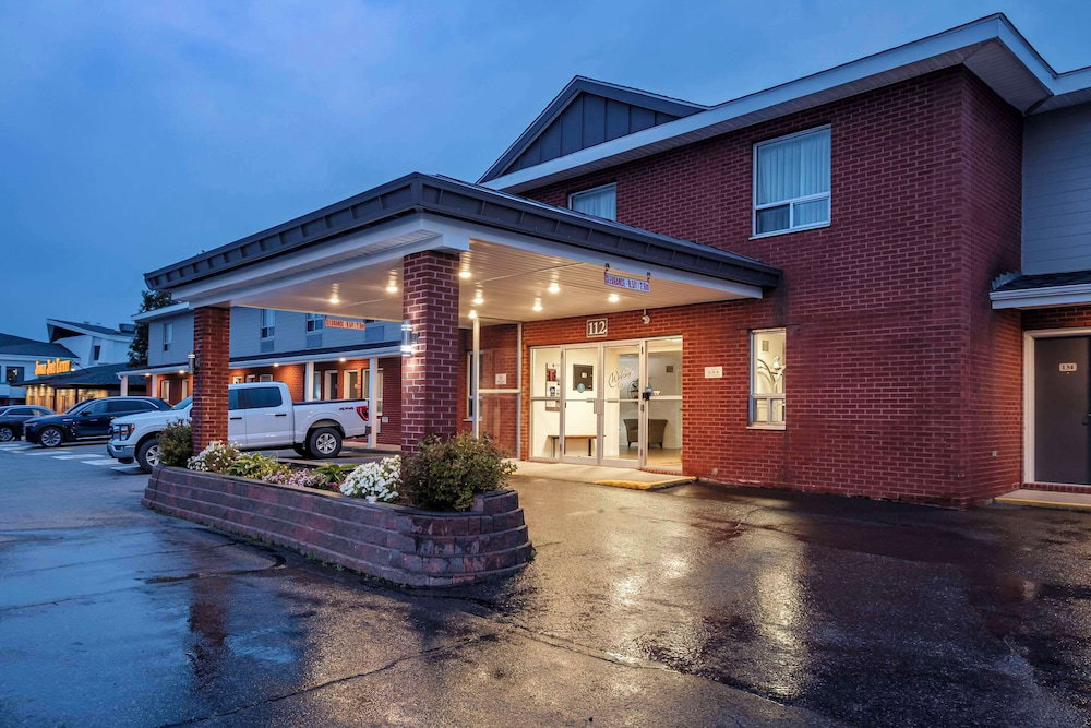 Hotel Comfort Inn