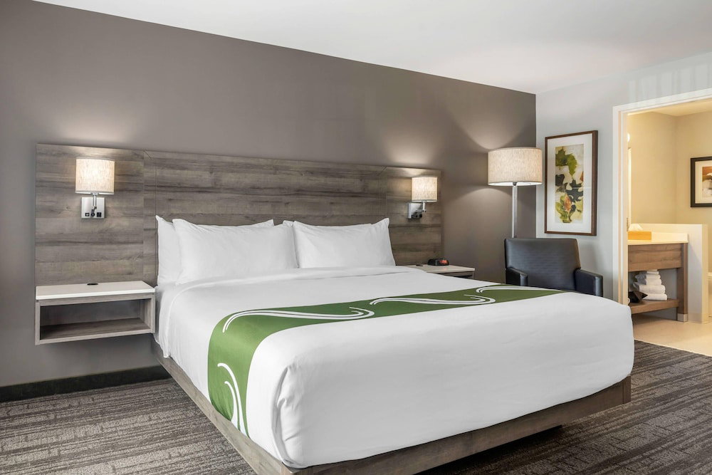 Hotel Amsterdam Inn & Suites, An Ascend Collection Hotel